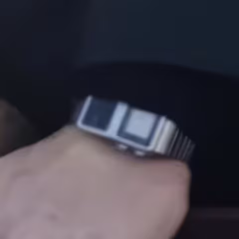 Casio DBC-611-1CR close-up