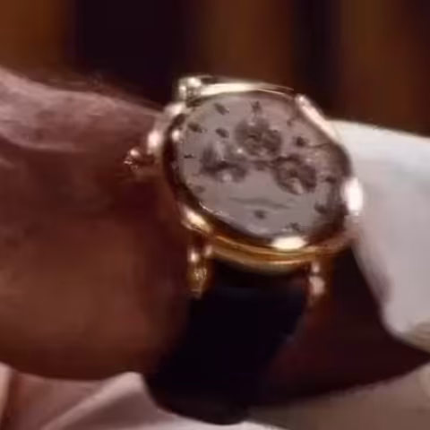 Vacheron Constantin Patrimony Traditionnelle Perpetual Calendar Chronograph close-up