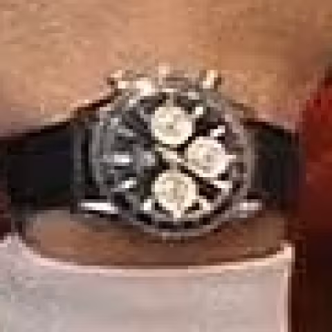 TAG Heuer Carrera Chronograph Glassbox 39mm close-up