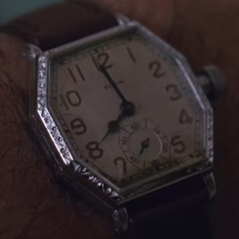 Elgin close-up