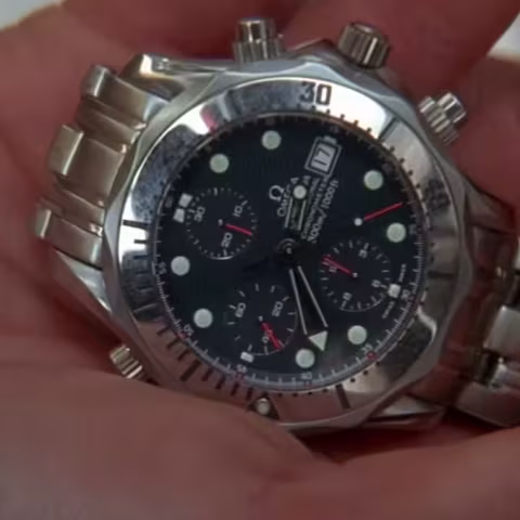 Omega Seamaster Chronograph close-up