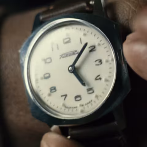Raketa close-up
