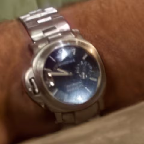 Panerai Luminor close-up
