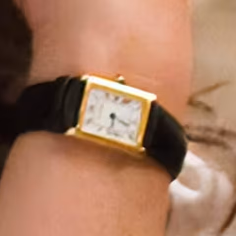 Cartier Tank Louis Cartier close-up