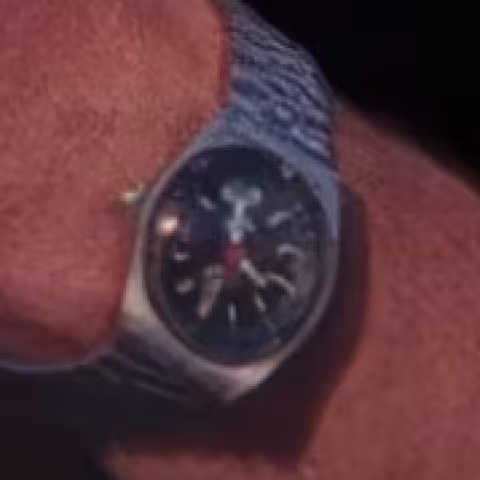 Tissot PR-516 close-up