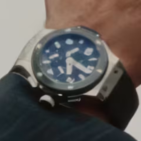 Bulgari Diagono close-up