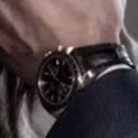 Omega Seamaster Aqua Terra close-up