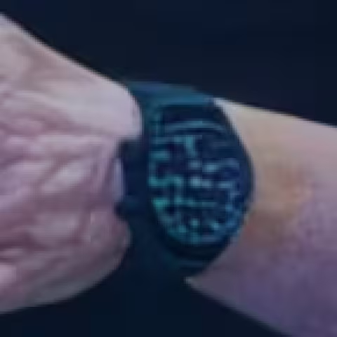 Porsche Design Worldtimer close-up