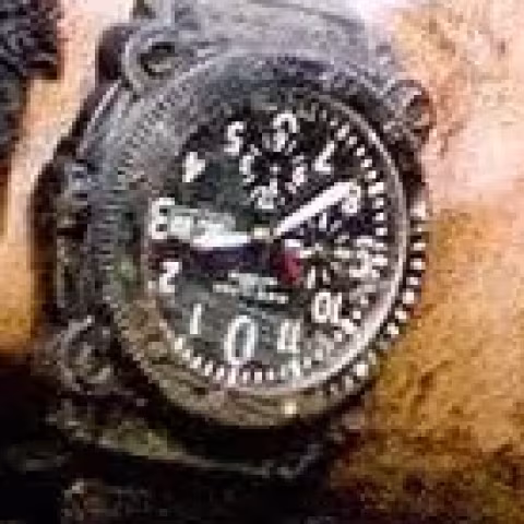 Hamilton Khaki Navy BeLOWZERO Chronograph close-up