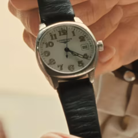 Longines Spirit 40.5 close-up