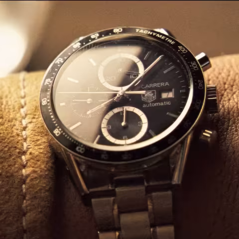 TAG Heuer Carrera Calibre 16 close-up
