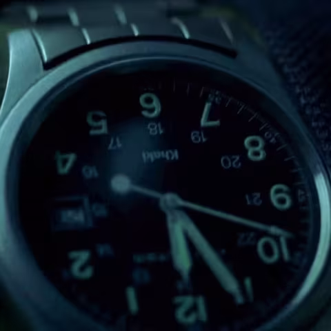 Hamilton Khaki Field close-up