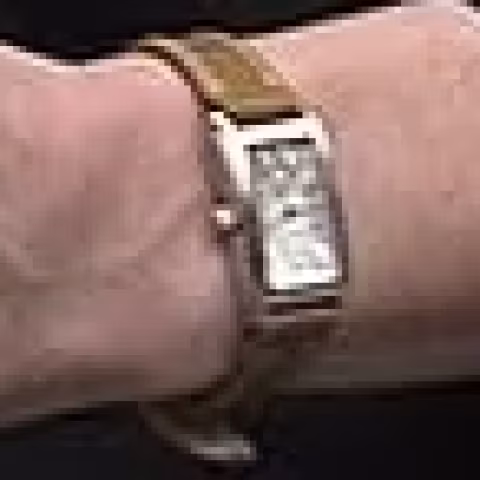 Hamilton American Classic Ardmore Quartz close-up
