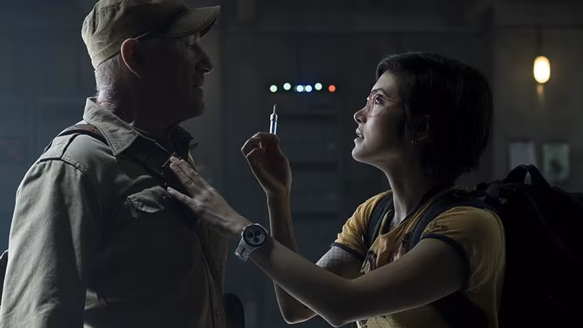 Daniella Pineda wearing Swatch Piste Noire in Jurassic World: Fallen Kingdom