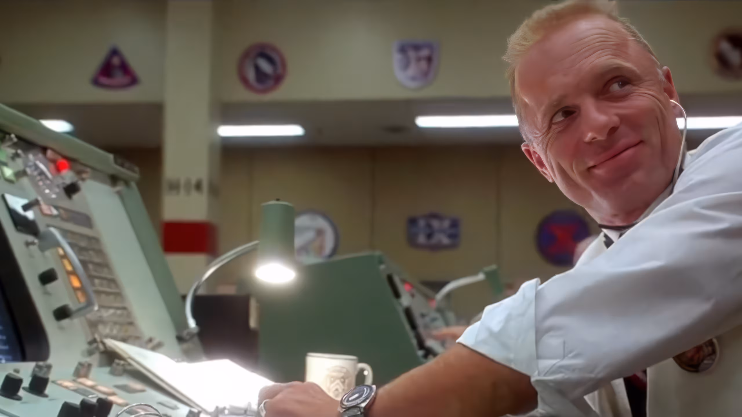 Ed Harris wearing Seiko 6139-6002 in Apollo 13