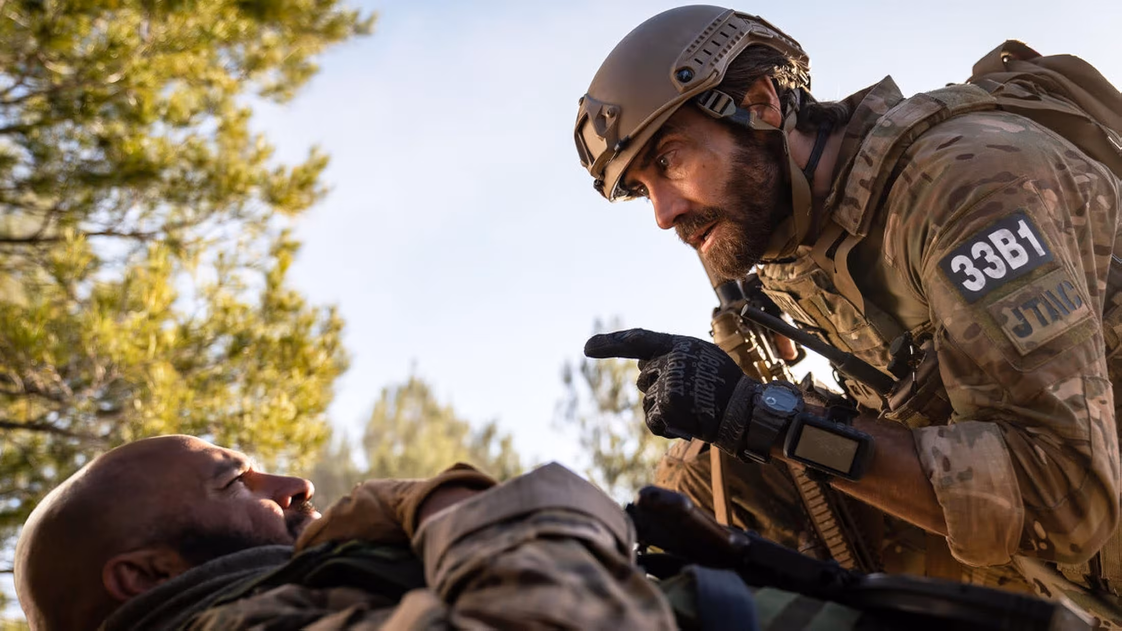 Jake Gyllenhaal wearing MTM Vulture in The Covenant