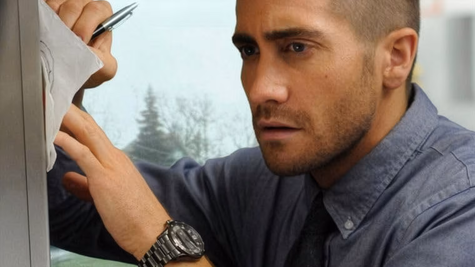 Jake Gyllenhaal wearing Victorinox Chrono Classic XLS MT in Source Code