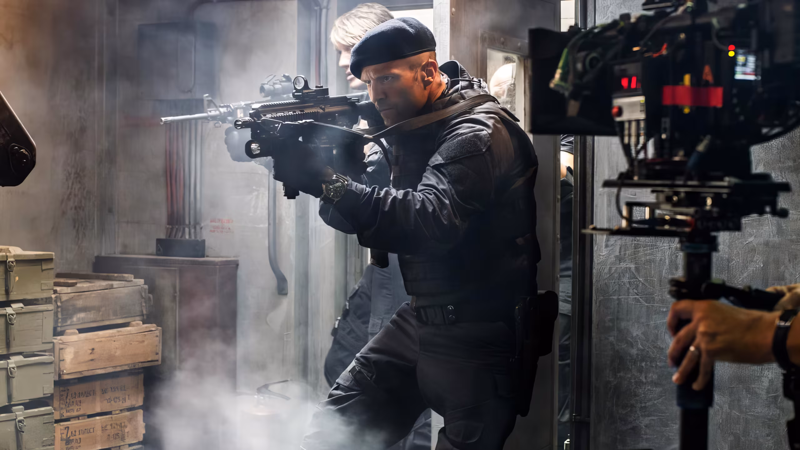 Jason Statham wearing Panerai Submersible in The Expendables 3
