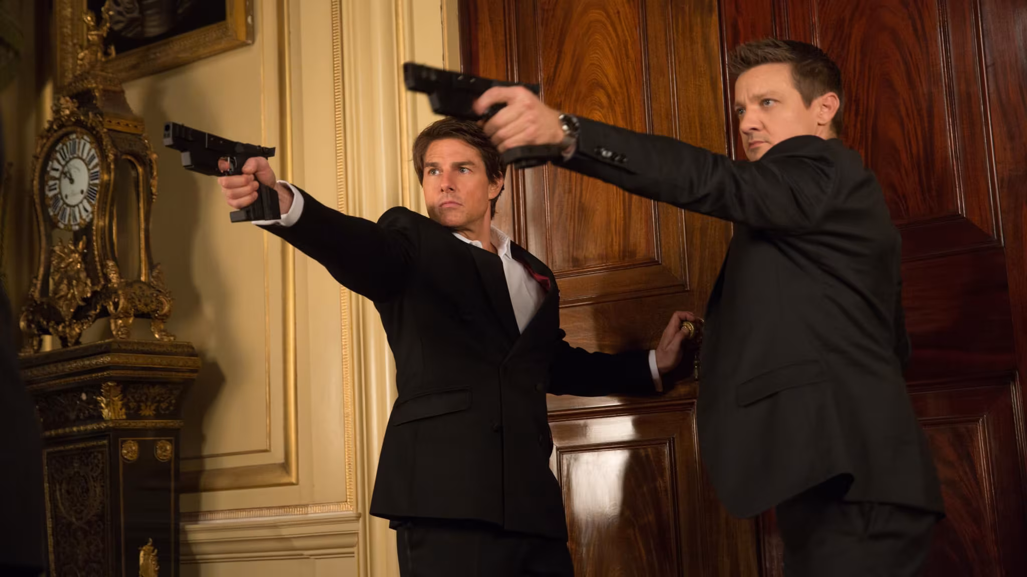 Jeremy Renner wearing Rolex Submariner in Mission: Impossible - Rogue Nation