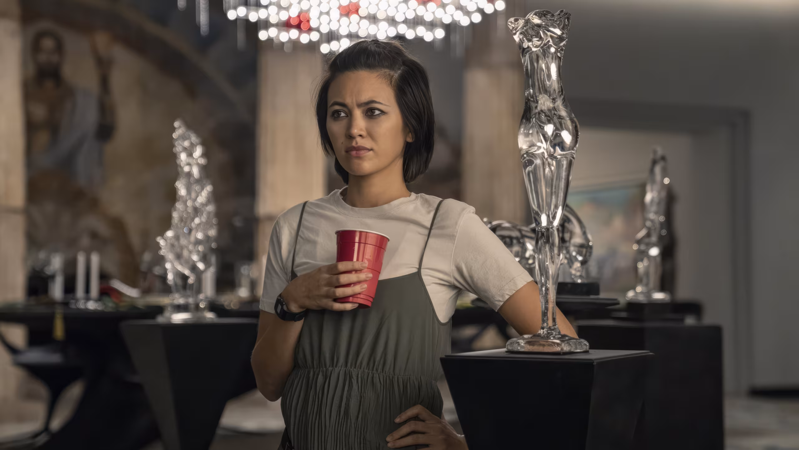 Jessica Henwick wearing Casio F-91W in Glass Onion: A Knives Out Mystery