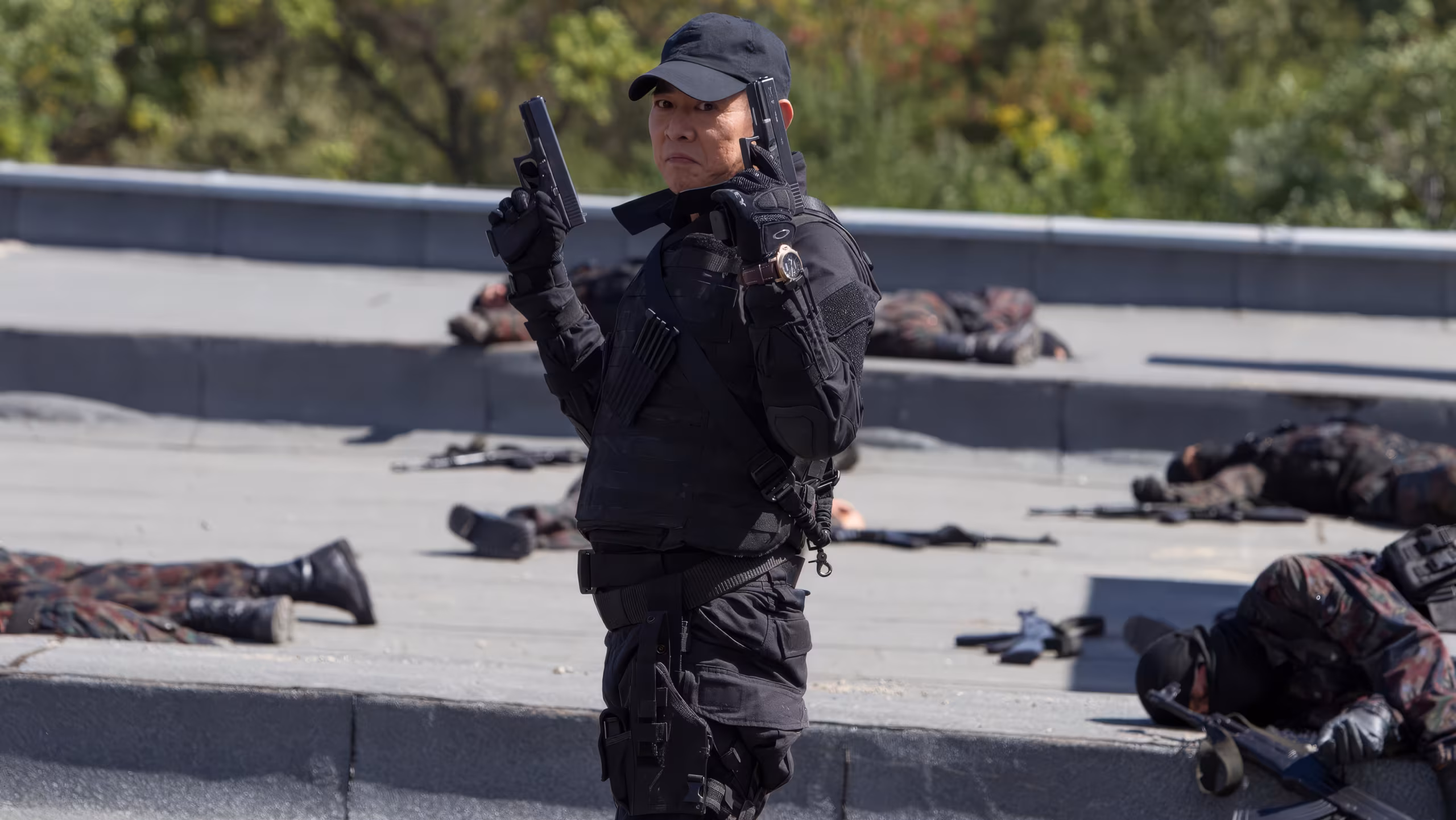 Jet Li wearing Panerai Luminor Marina (prop replica) in The Expendables 3