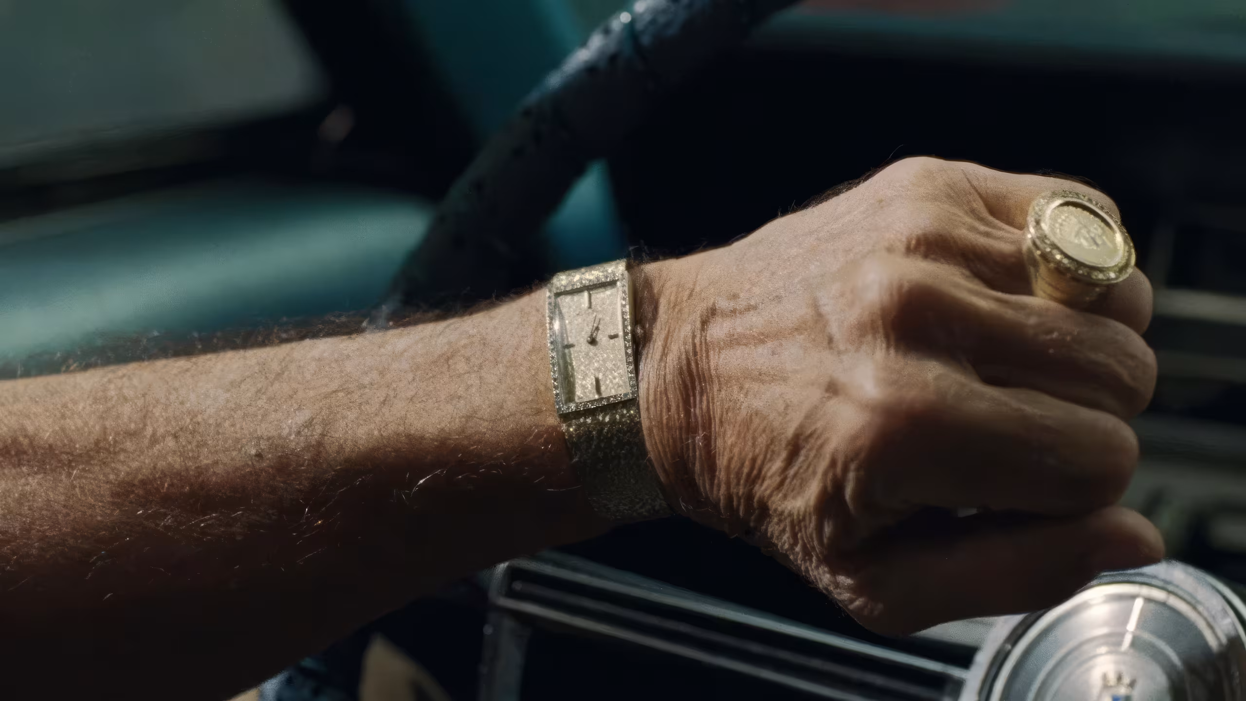 Robert De Niro wearing Mathey-Tissot Rectangular Gold in The Irishman