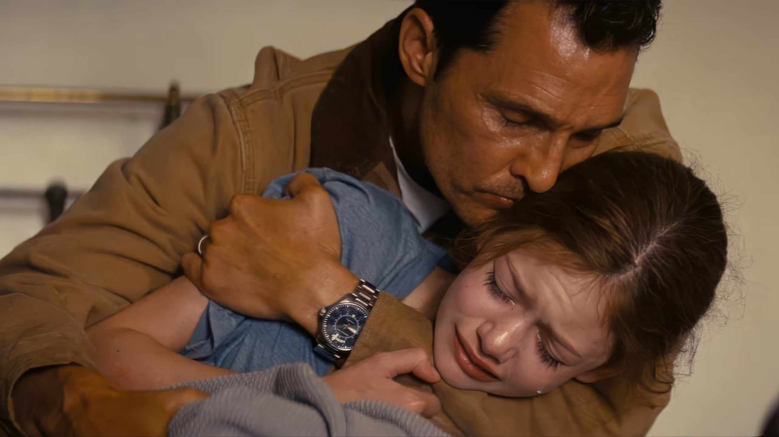 Matthew McConaughey wearing Hamilton Khaki Aviation in Interstellar