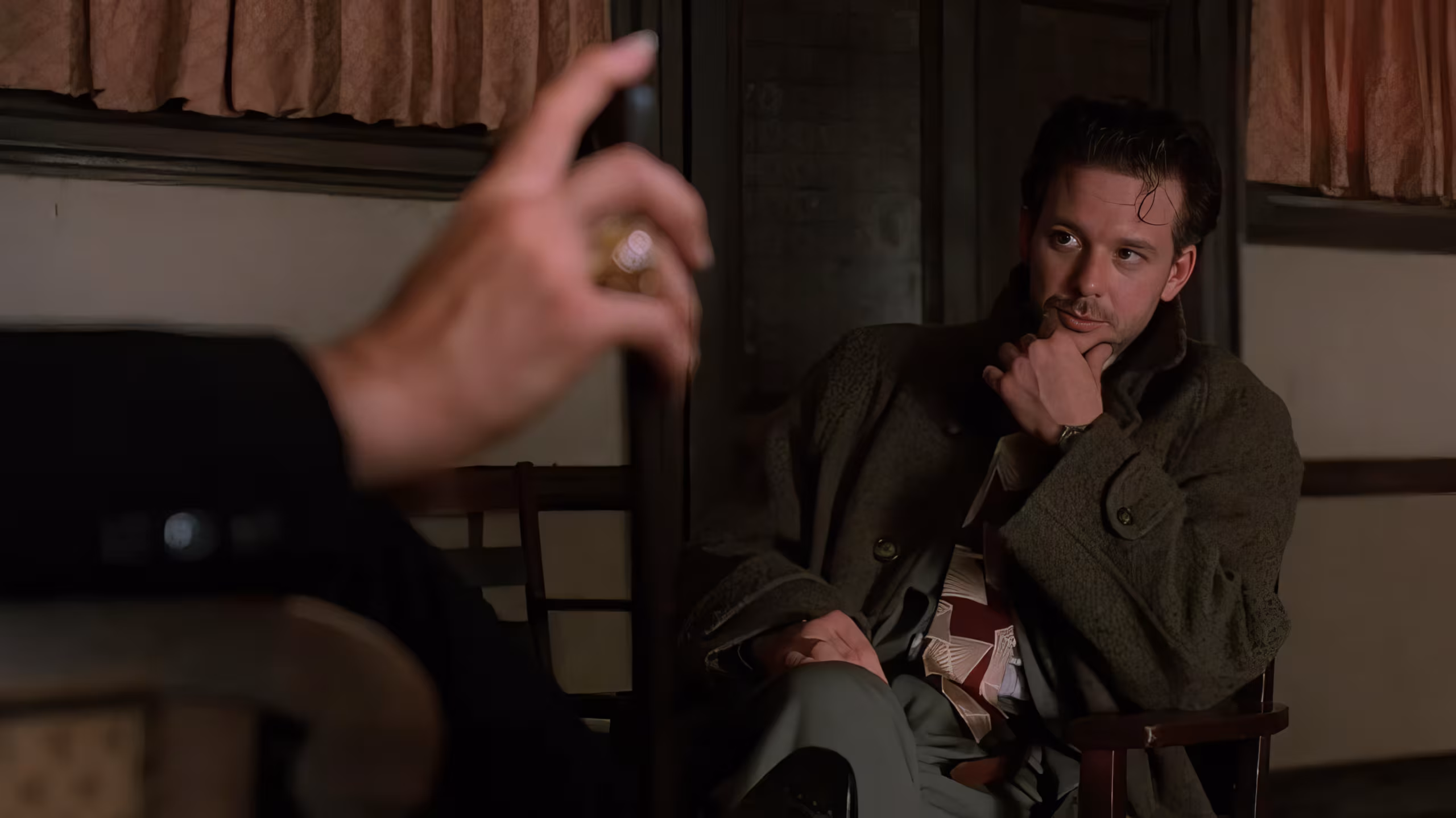 Mickey Rourke wearing Unidentified watch in Angel Heart