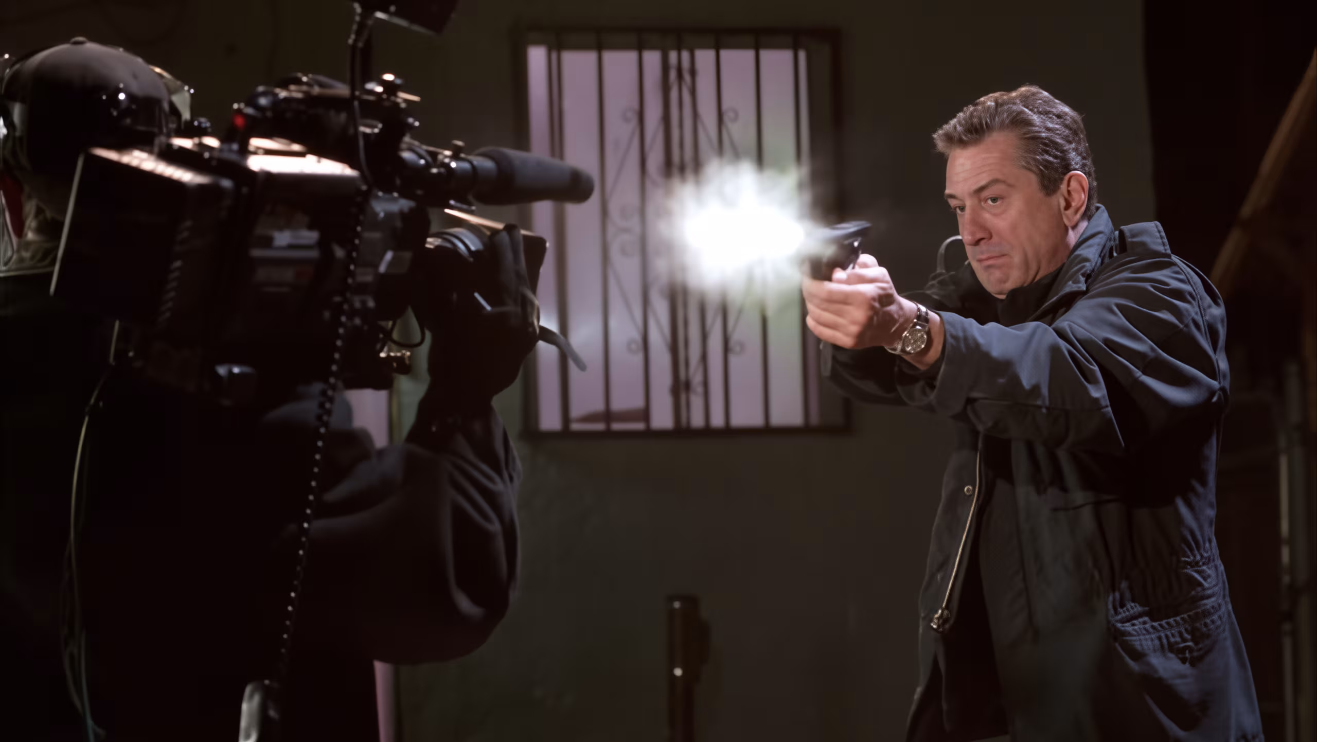Robert De Niro wearing Rolex Oyster in Showtime