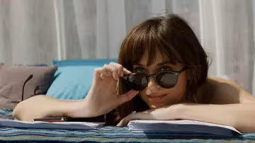 Dakota Johnson wearing Daniel Wellington Sheffield in Fifty Shades Freed
