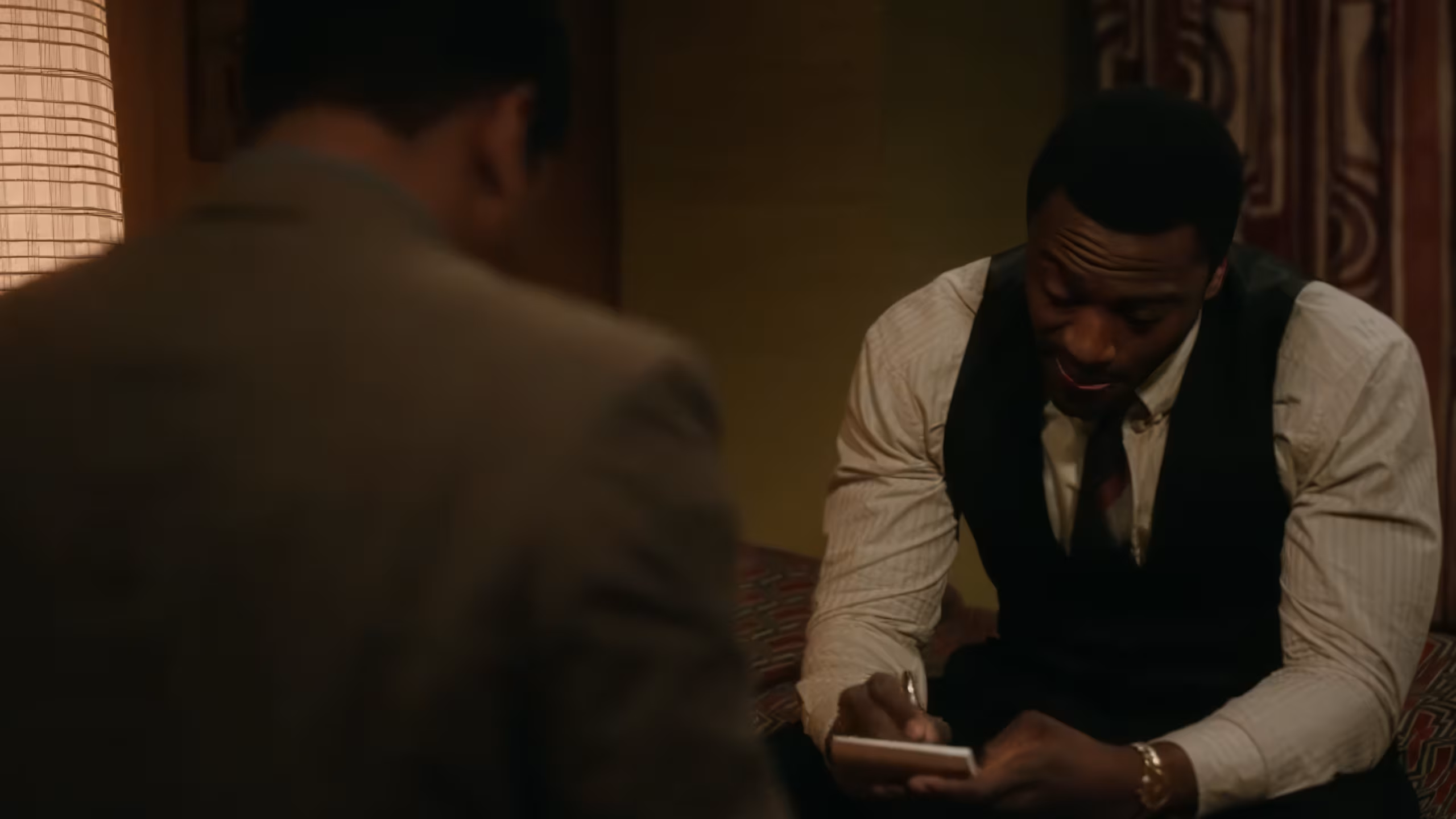 Aldis Hodge wearing Unidentified Watch in One Night in Miami...