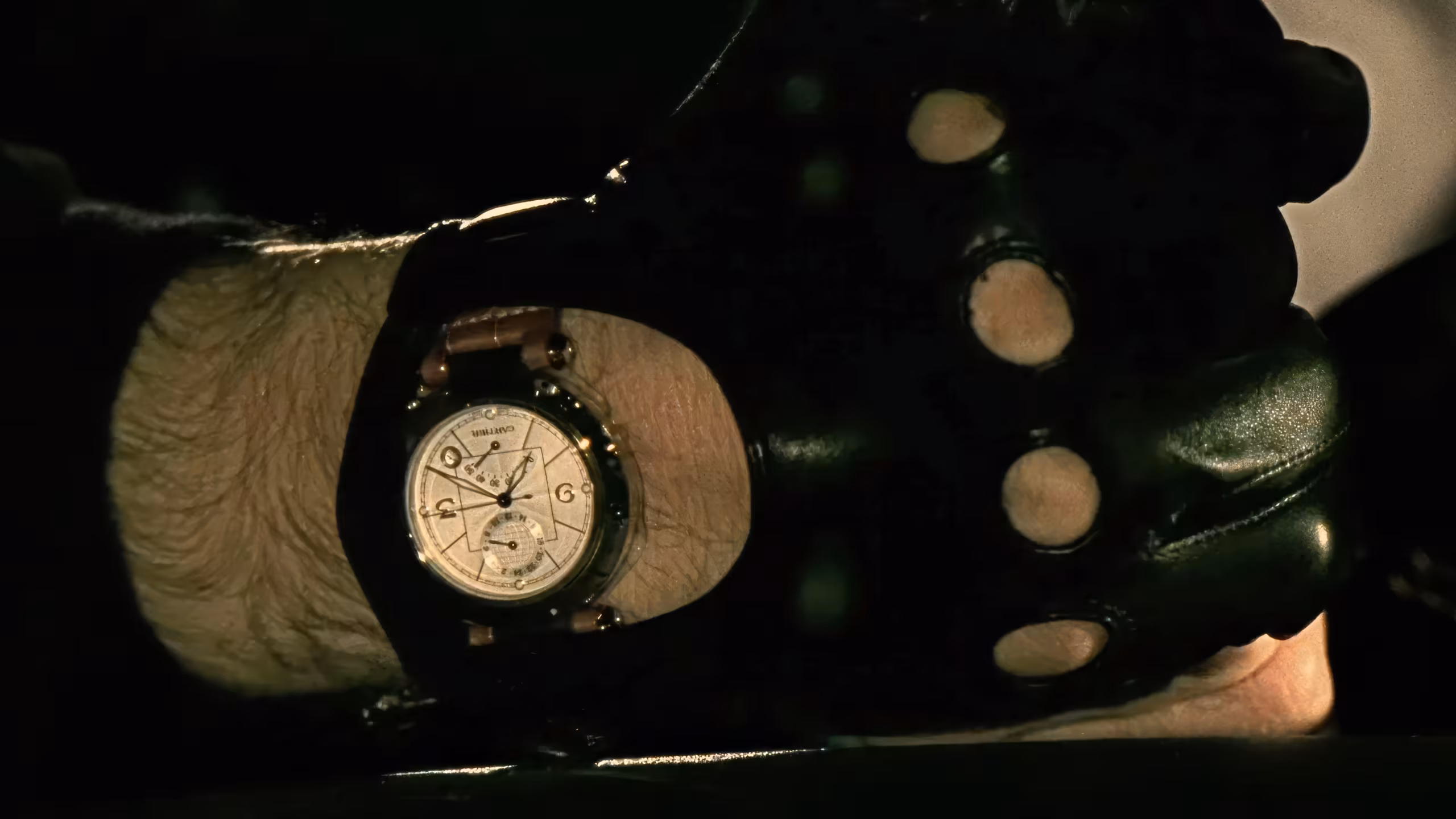 Kim Coates wearing Cartier Pasha de Cartier in Hostage