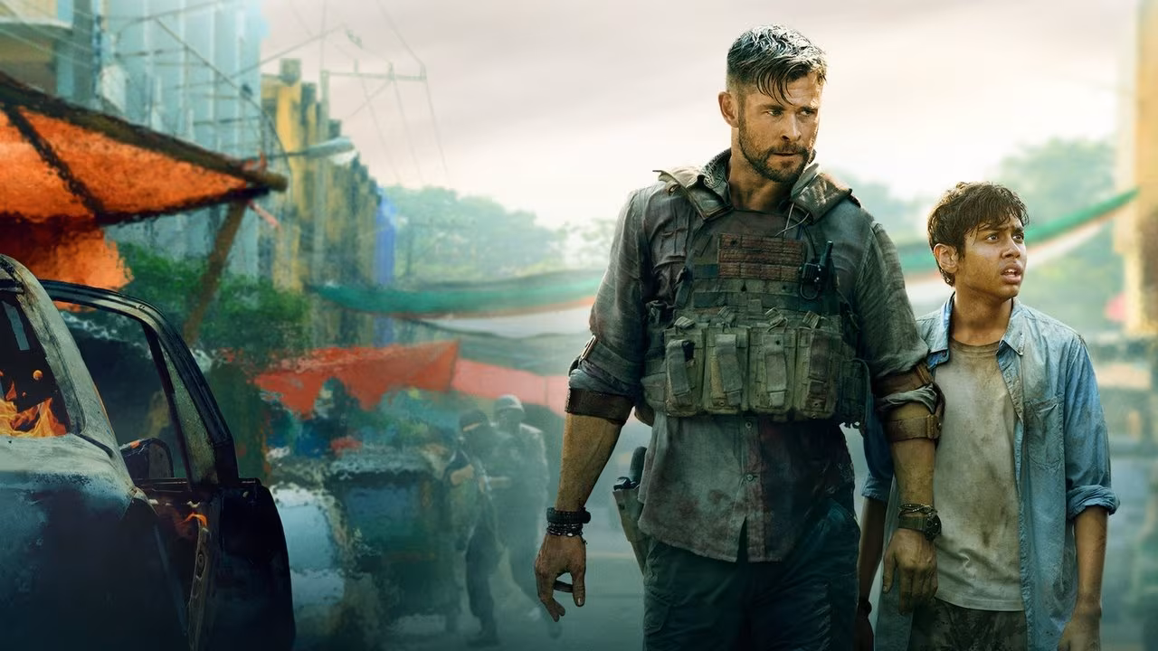 Chris Hemsworth wearing Casio G-Shock in Extraction