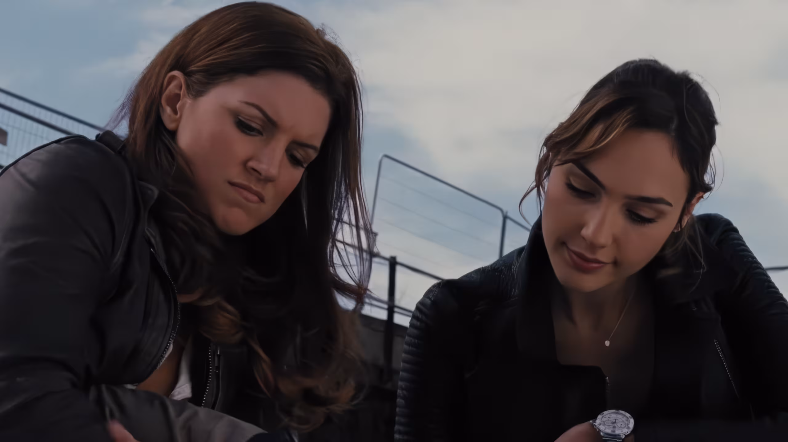 Gal Gadot wearing Unidentified Watch in Fast & Furious 6