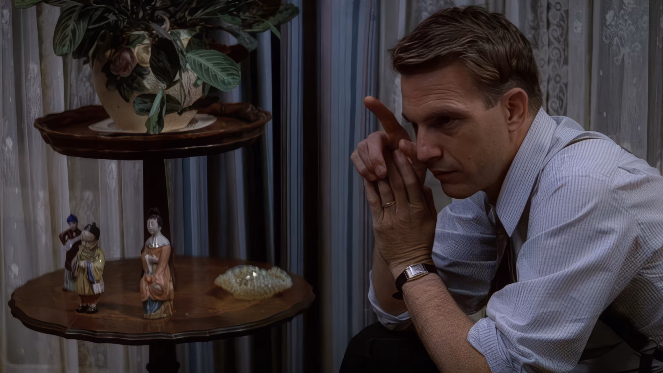 Kevin Costner wearing Bulova in The Untouchables