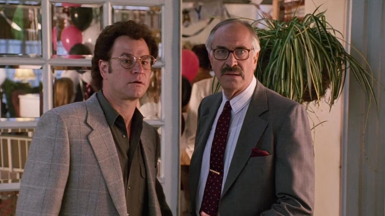 Robert De Niro wearing Tiffany & Co. in Mistress