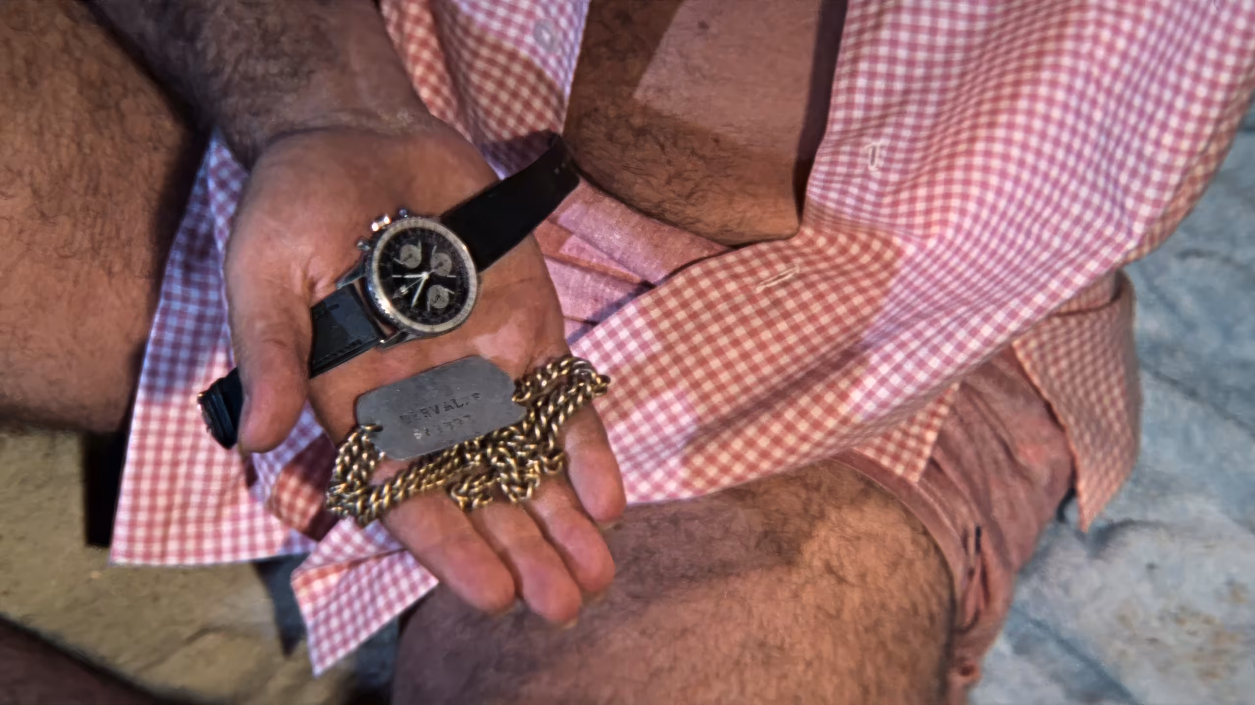 Paul Stassino wearing Breitling Navitimer in Thunderball