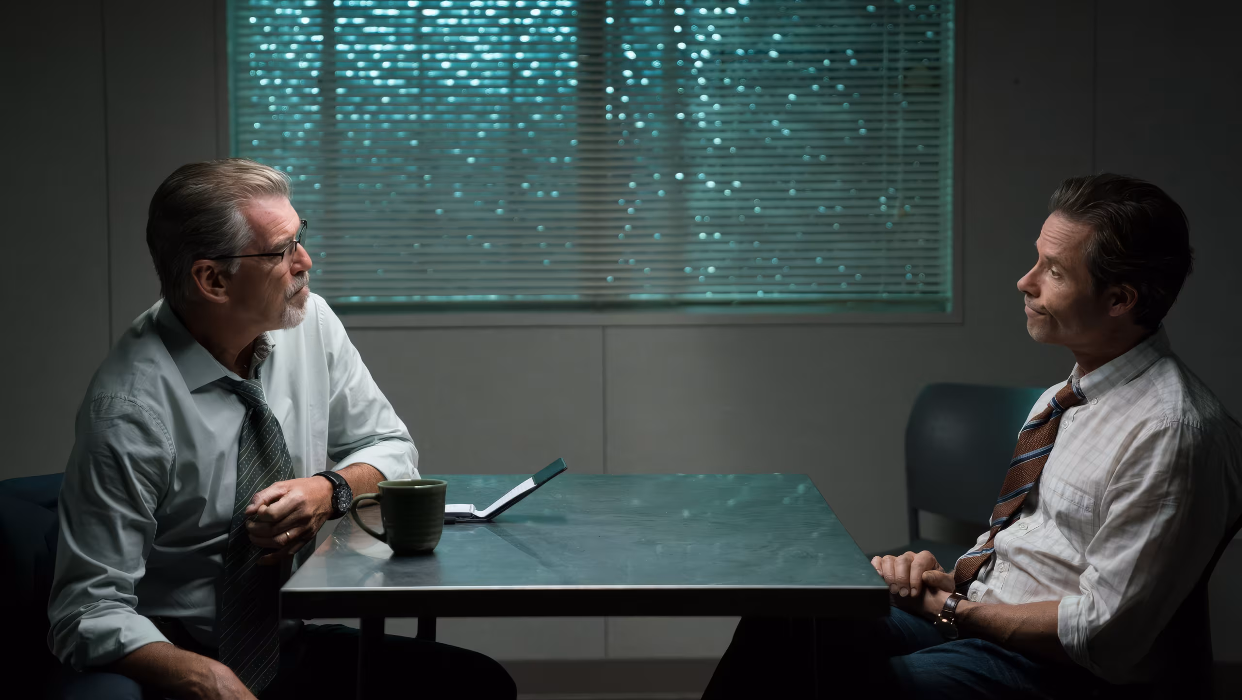 Pierce Brosnan wearing Unidentified watch in Spinning Man