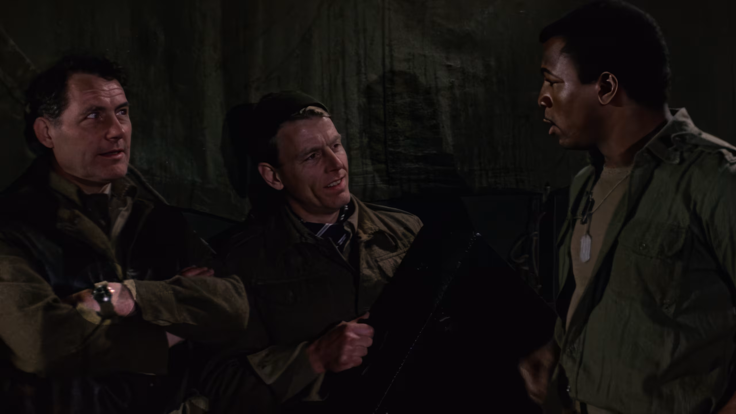 Robert Shaw wearing Hamilton Broad Arrow in Force 10 from Navarone