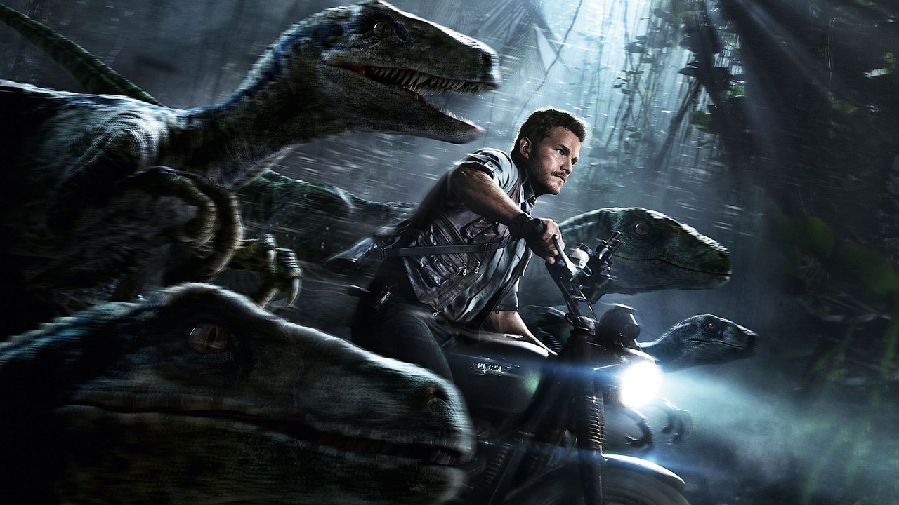 Jake Johnson wearing Unidentified watch in Jurassic World
