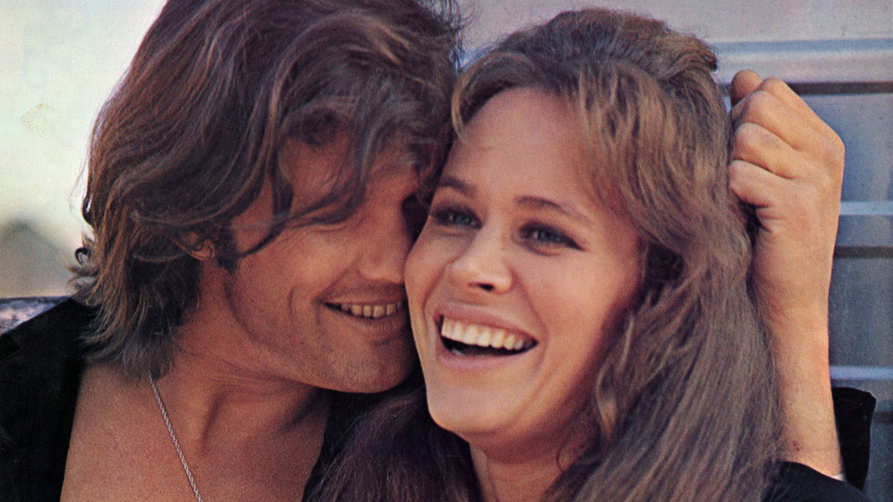 Kris Kristofferson wearing Unidentified watch in Cisco Pike