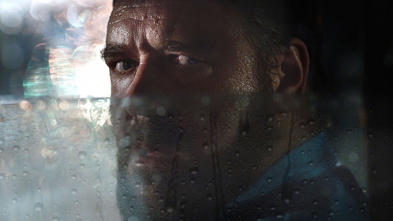 Russell Crowe wearing Shinola Runwell Chronograph in Unhinged