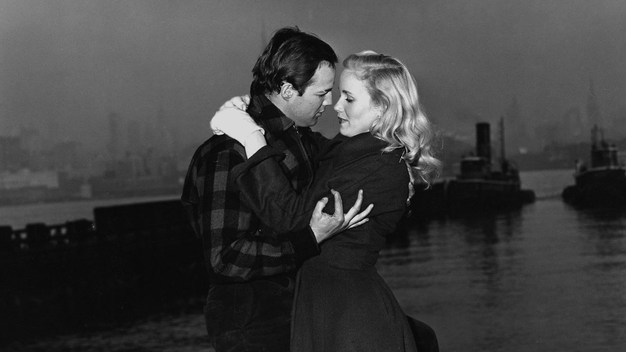 Marlon Brando wearing Unidentified watch in On the Waterfront