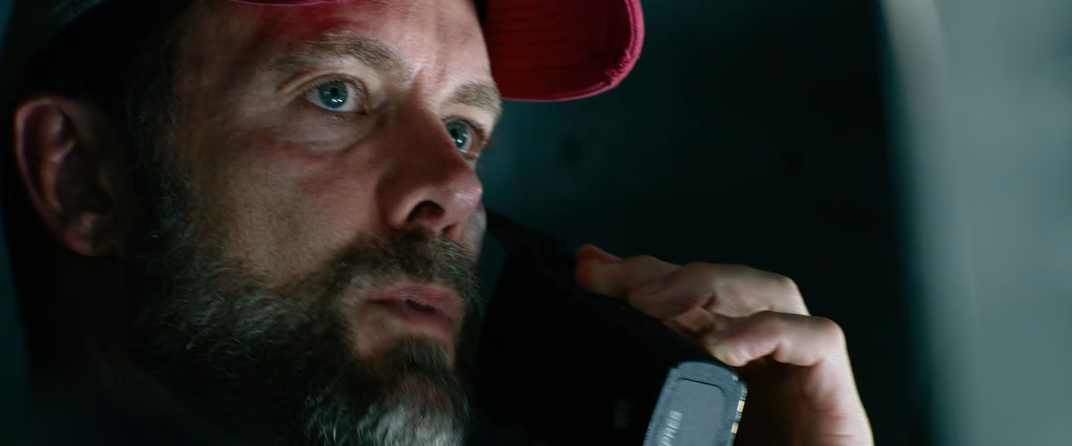 Garret Dillahunt wearing Casio MRW200H-3BV in Ambulance