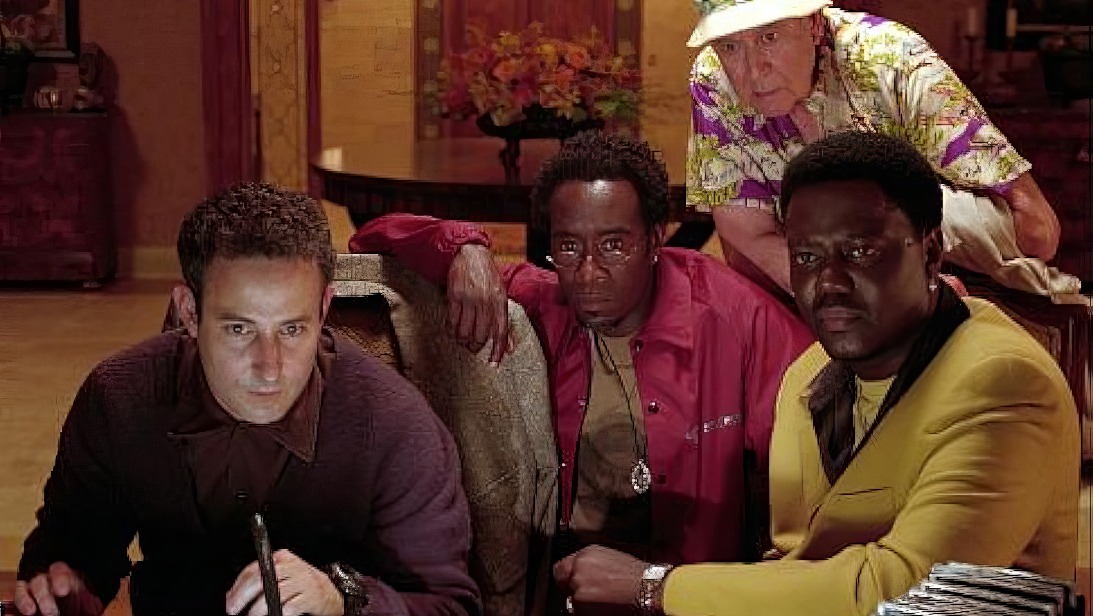 Bernie Mac wearing Unidentified Watch in Ocean's Eleven