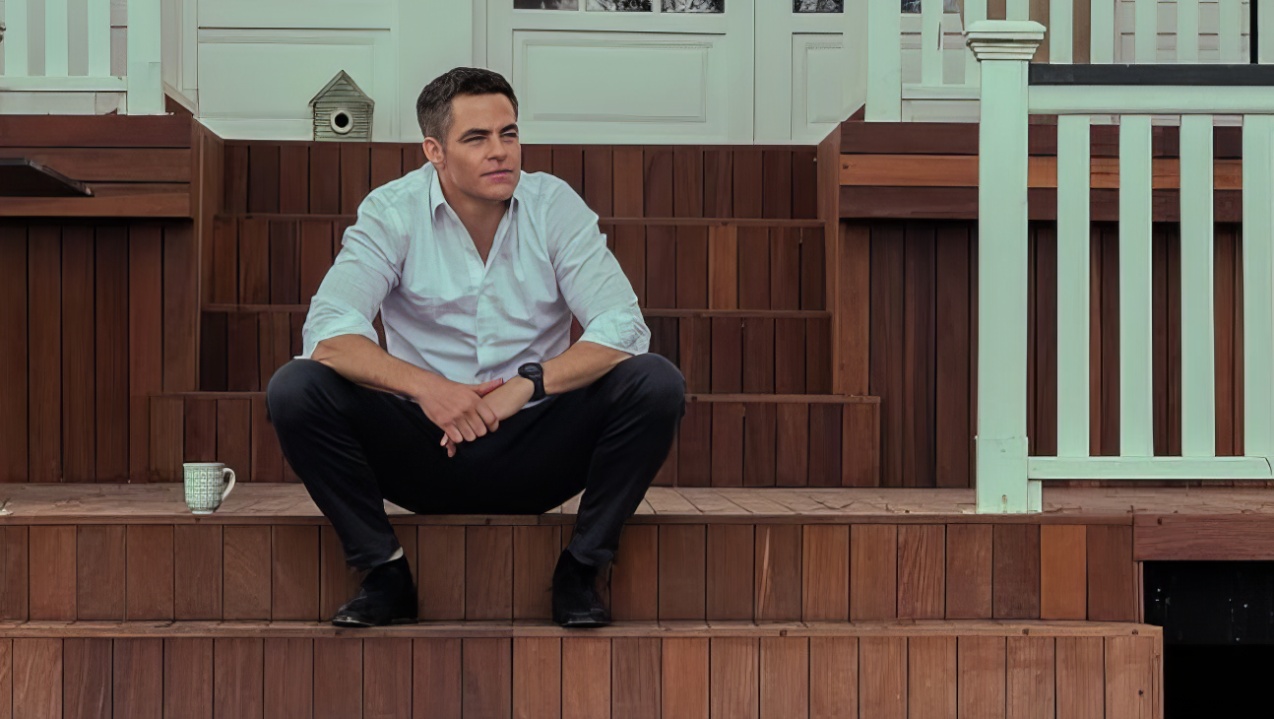 Chris Pine wearing Casio F-91W in The Contractor