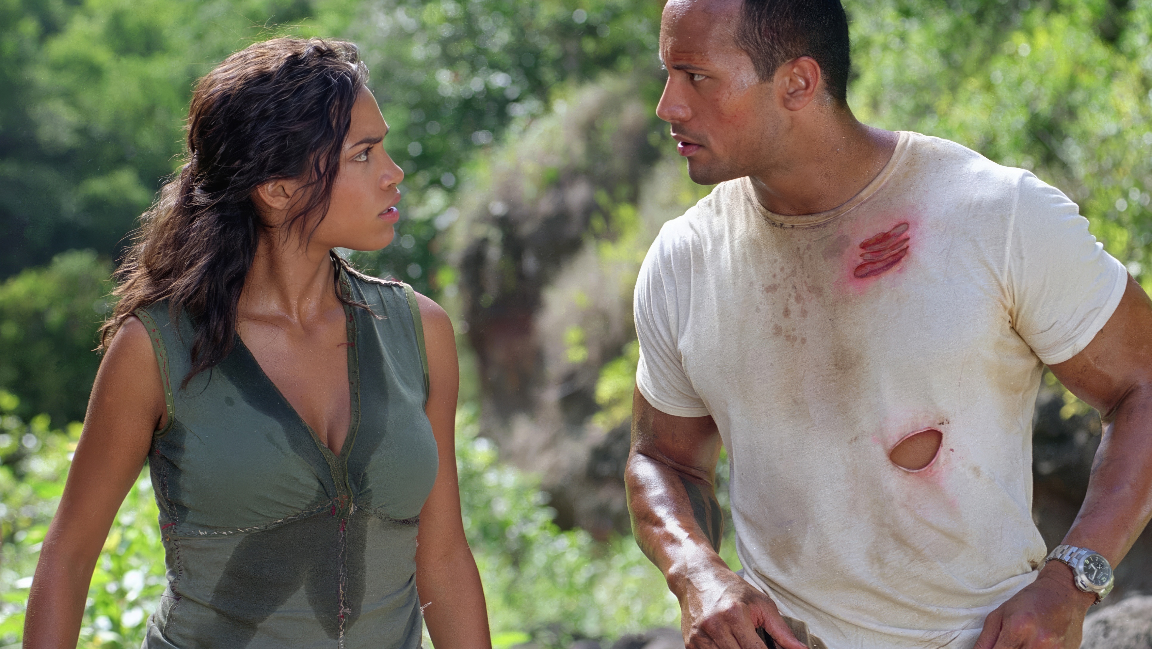 Dwayne Johnson wearing Panerai Luminor Marina in The Rundown
