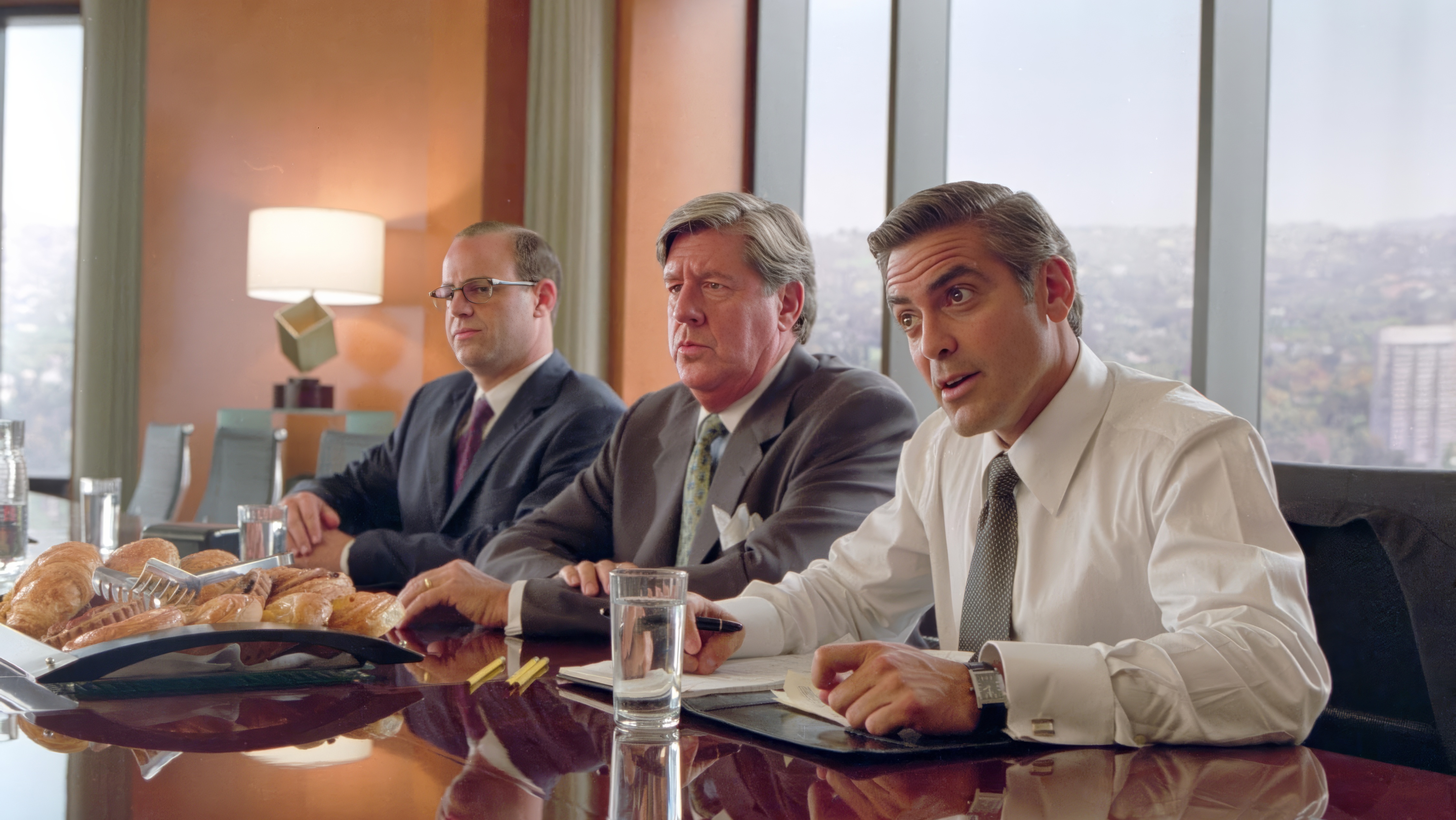 George Clooney wearing Unidentified watch in Intolerable Cruelty