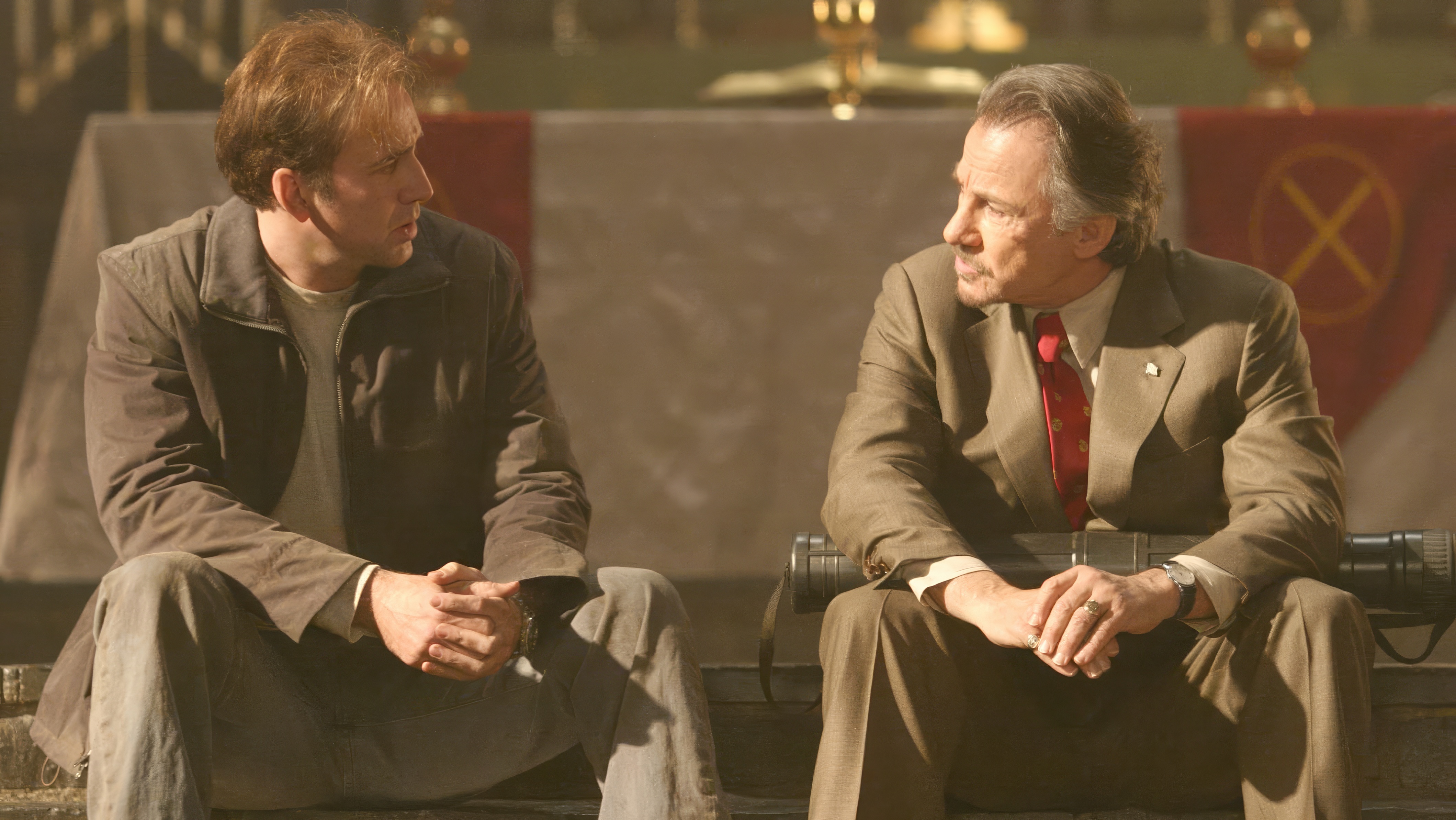 Harvey Keitel wearing Unidentified Watch in National Treasure