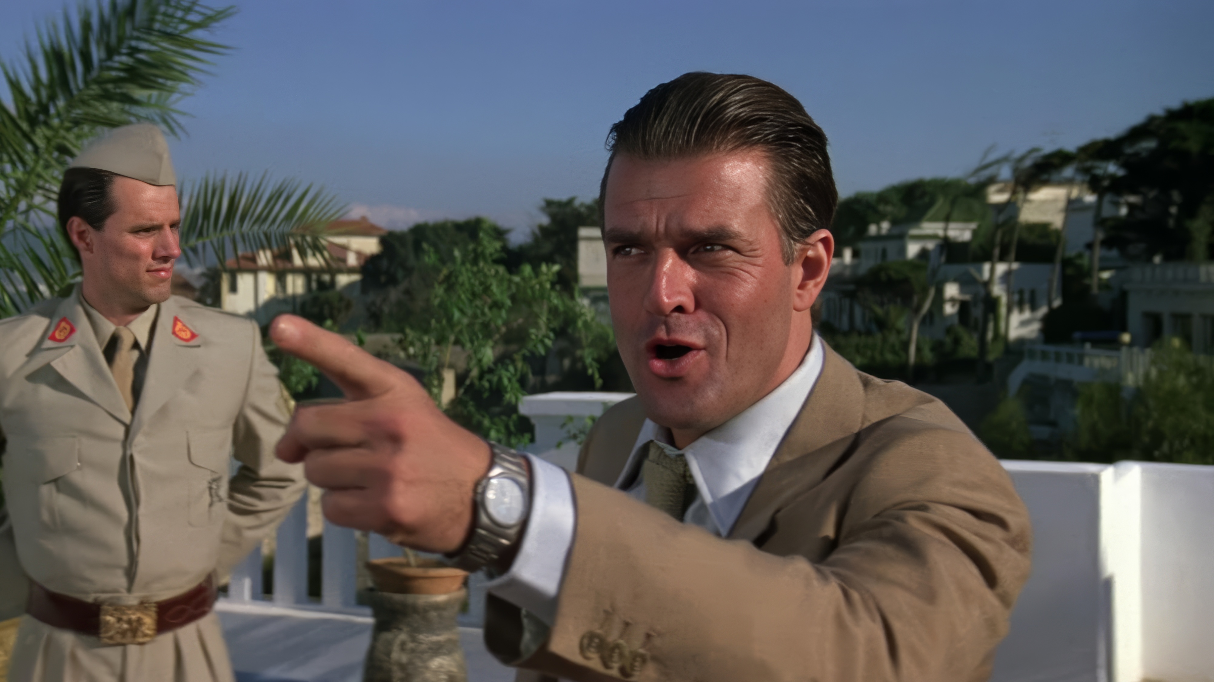Jeroen Krabbé wearing Unidentified watch in The Living Daylights